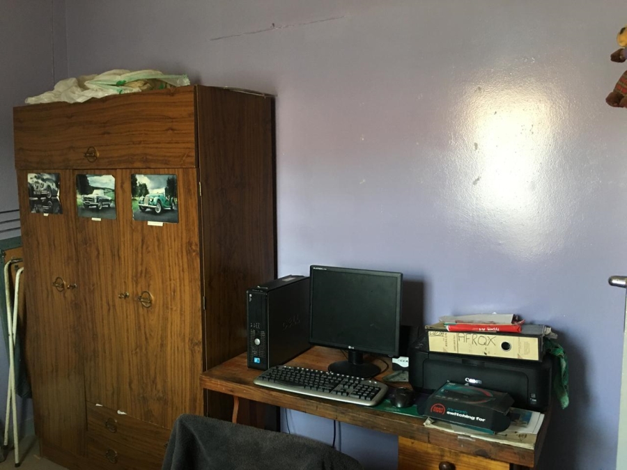 2 Bedroom Property for Sale in South Hills Gauteng