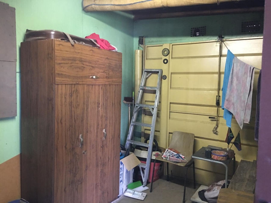 2 Bedroom Property for Sale in South Hills Gauteng