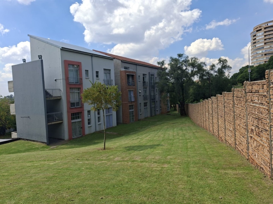 1 Bedroom Property for Sale in Upper Houghton Gauteng
