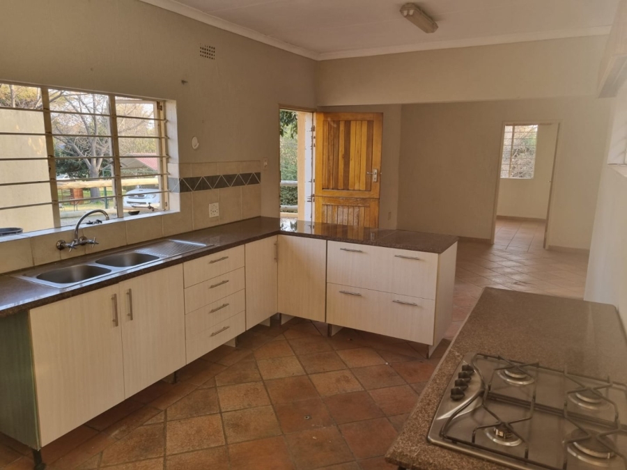 To Let 2 Bedroom Property for Rent in President Park Gauteng