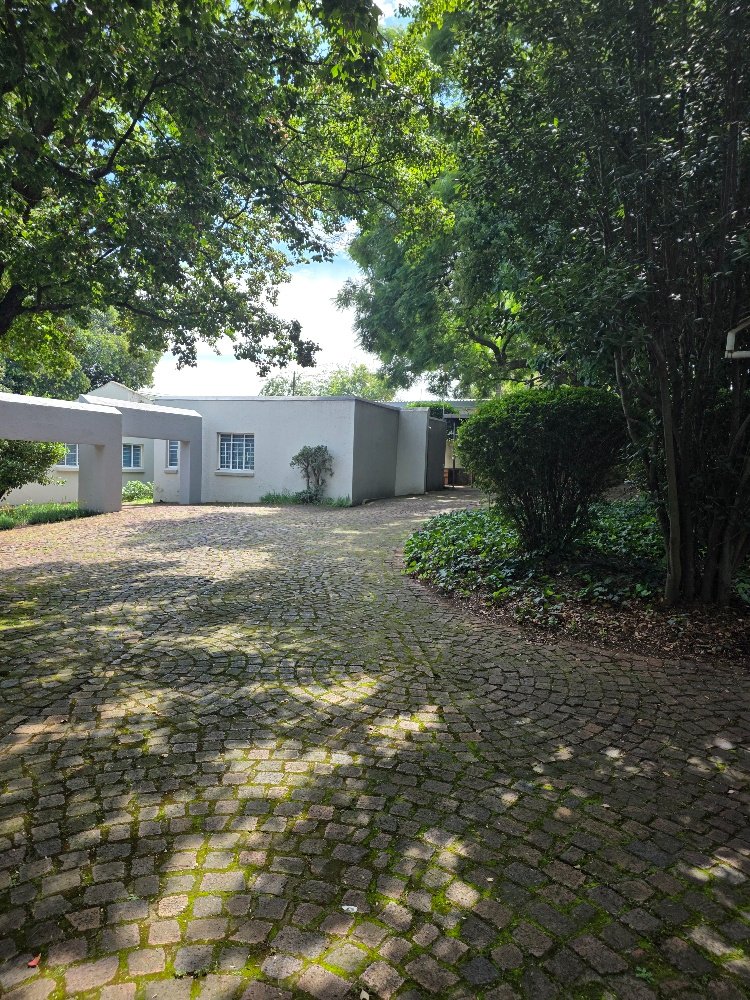 To Let Commercial Property for Rent in Ferndale Gauteng