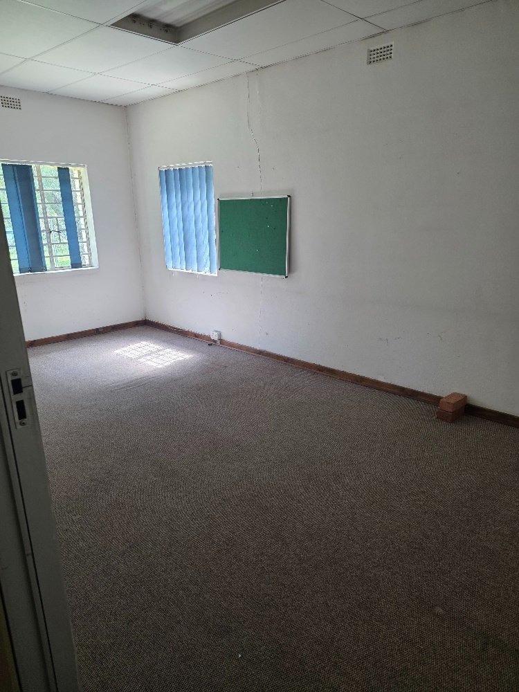 To Let Commercial Property for Rent in Ferndale Gauteng