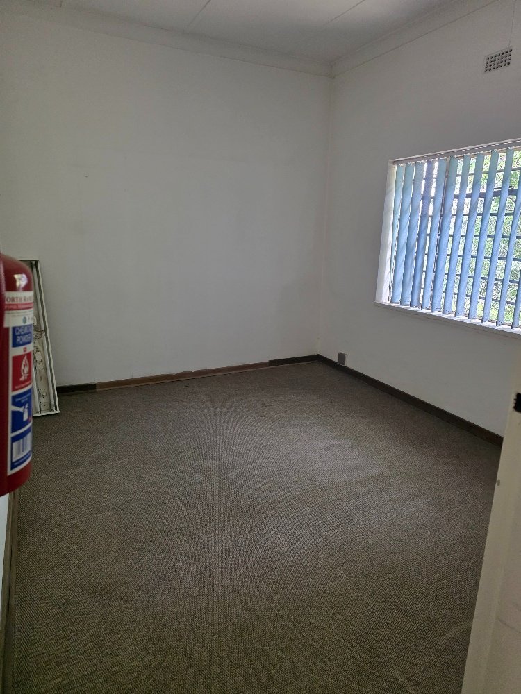 To Let Commercial Property for Rent in Ferndale Gauteng