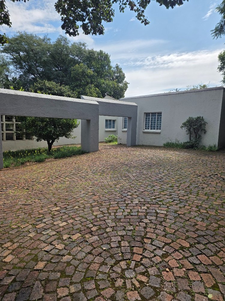 To Let Commercial Property for Rent in Ferndale Gauteng