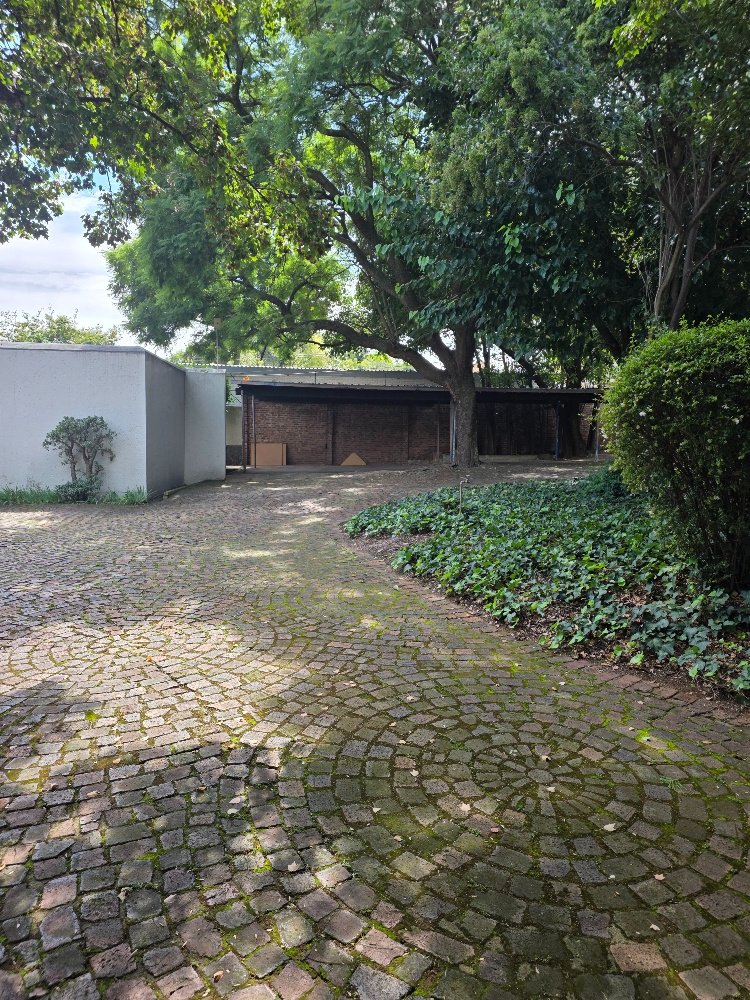 To Let Commercial Property for Rent in Ferndale Gauteng