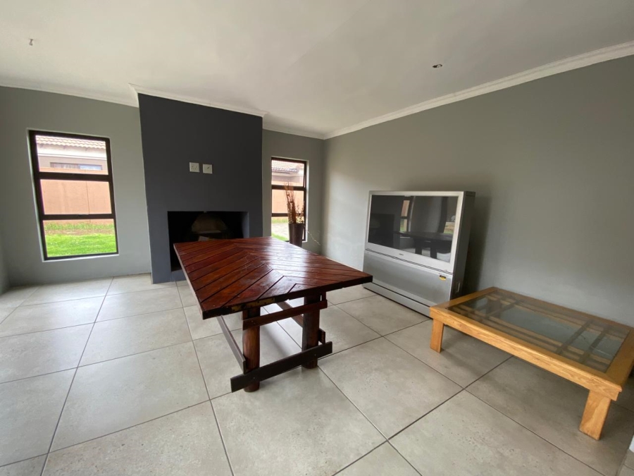 4 Bedroom Property for Sale in Vanderbijlpark SE 8 Gauteng