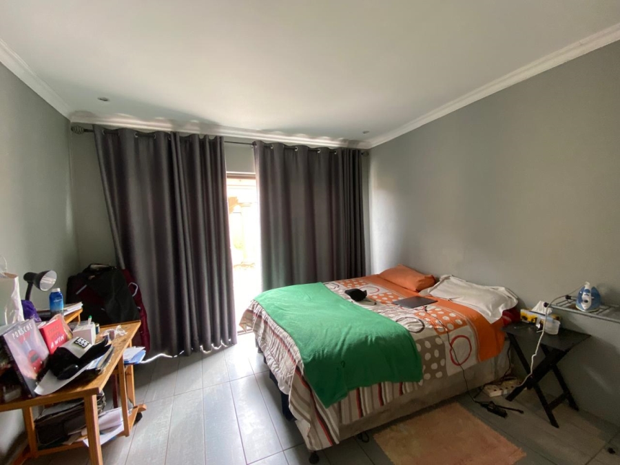 4 Bedroom Property for Sale in Vanderbijlpark SE 8 Gauteng