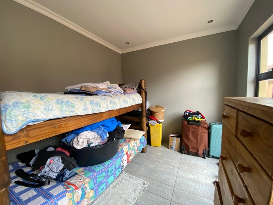 4 Bedroom Property for Sale in Vanderbijlpark SE 8 Gauteng