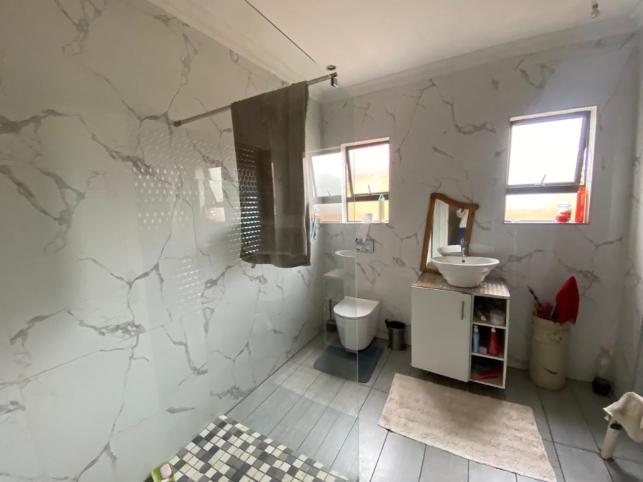 4 Bedroom Property for Sale in Vanderbijlpark SE 8 Gauteng
