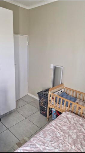 2 Bedroom Property for Sale in Grand Central Gauteng