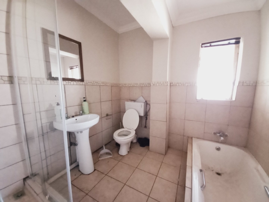 4 Bedroom Property for Sale in Primrose Gauteng