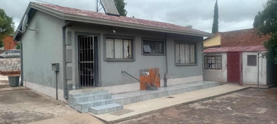 2 Bedroom Property for Sale in Soshanguve AA Gauteng