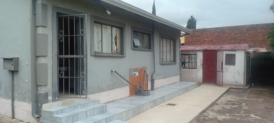 2 Bedroom Property for Sale in Soshanguve AA Gauteng