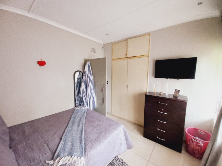 3 Bedroom Property for Sale in Illiondale Gauteng