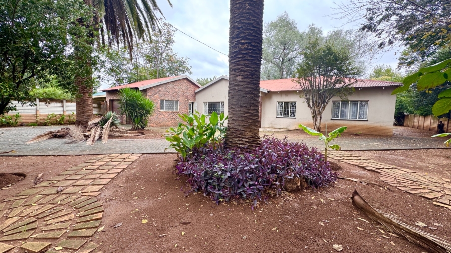 3 Bedroom Property for Sale in Three Rivers Gauteng