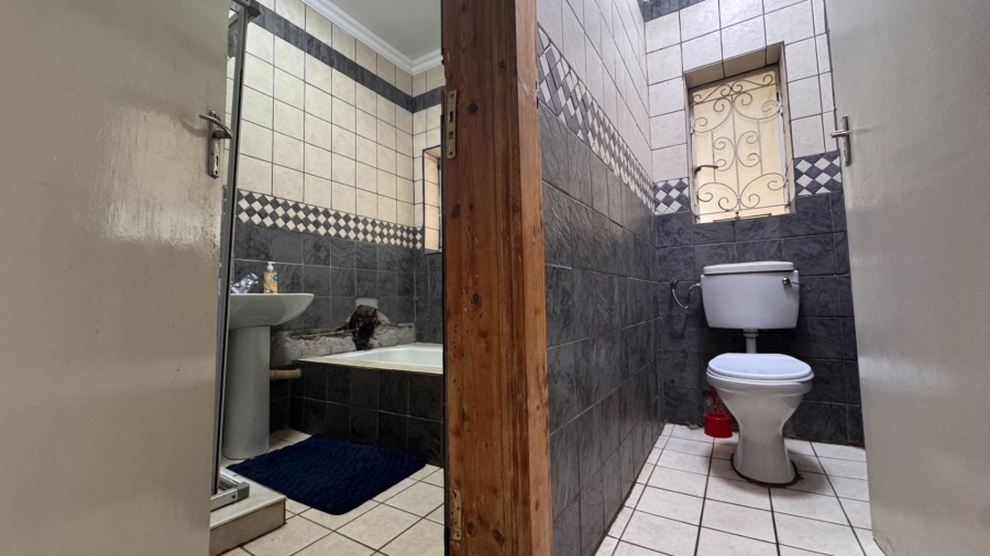 3 Bedroom Property for Sale in Three Rivers Gauteng