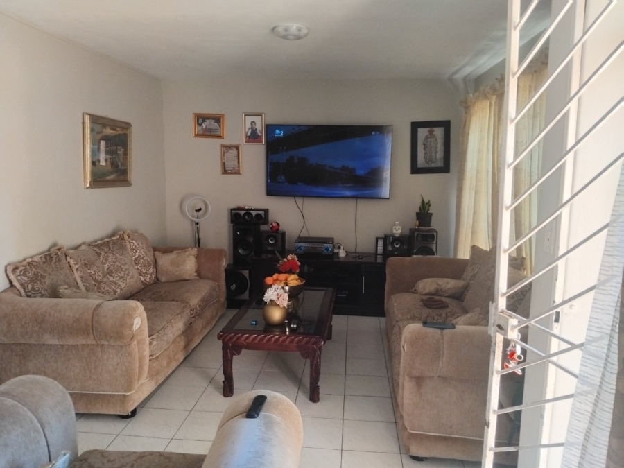 3 Bedroom Property for Sale in Jeppestown Gauteng