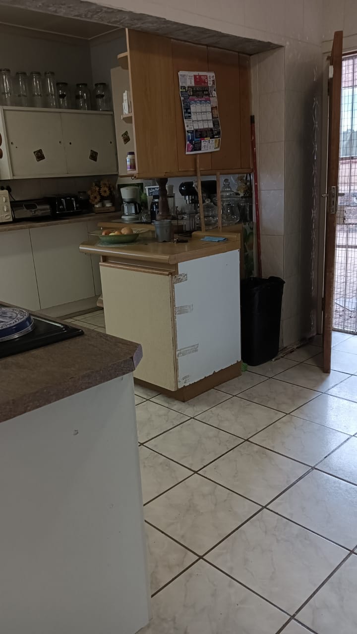 4 Bedroom Property for Sale in Randgate Gauteng
