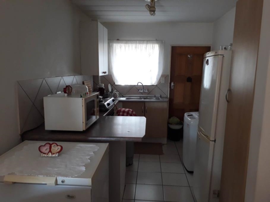 2 Bedroom Property for Sale in Noordwyk Gauteng