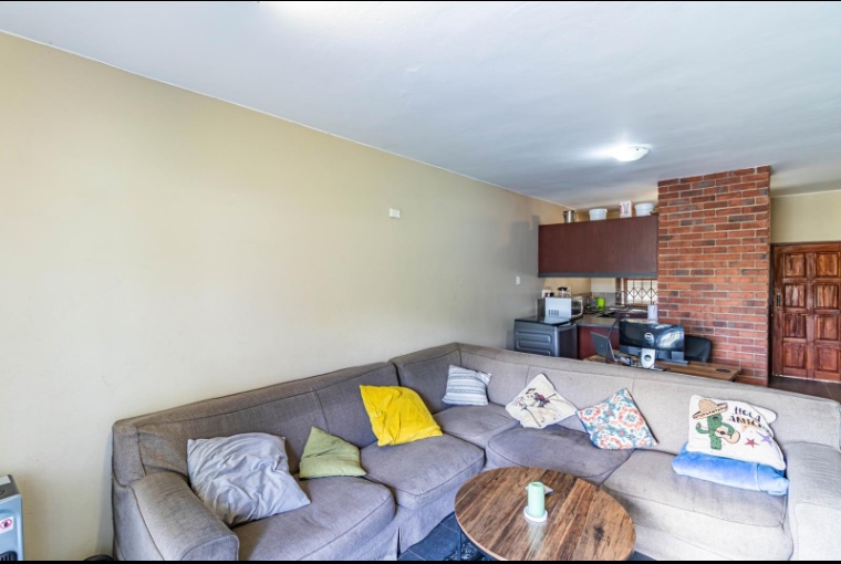 2 Bedroom Property for Sale in Noordwyk Gauteng
