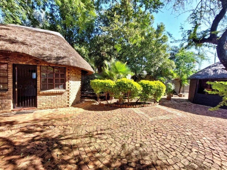 3 Bedroom Property for Sale in Sinoville Gauteng
