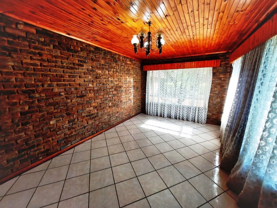 3 Bedroom Property for Sale in Sinoville Gauteng