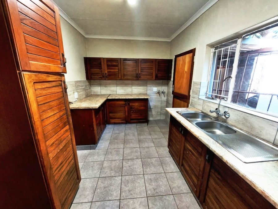 3 Bedroom Property for Sale in Sinoville Gauteng