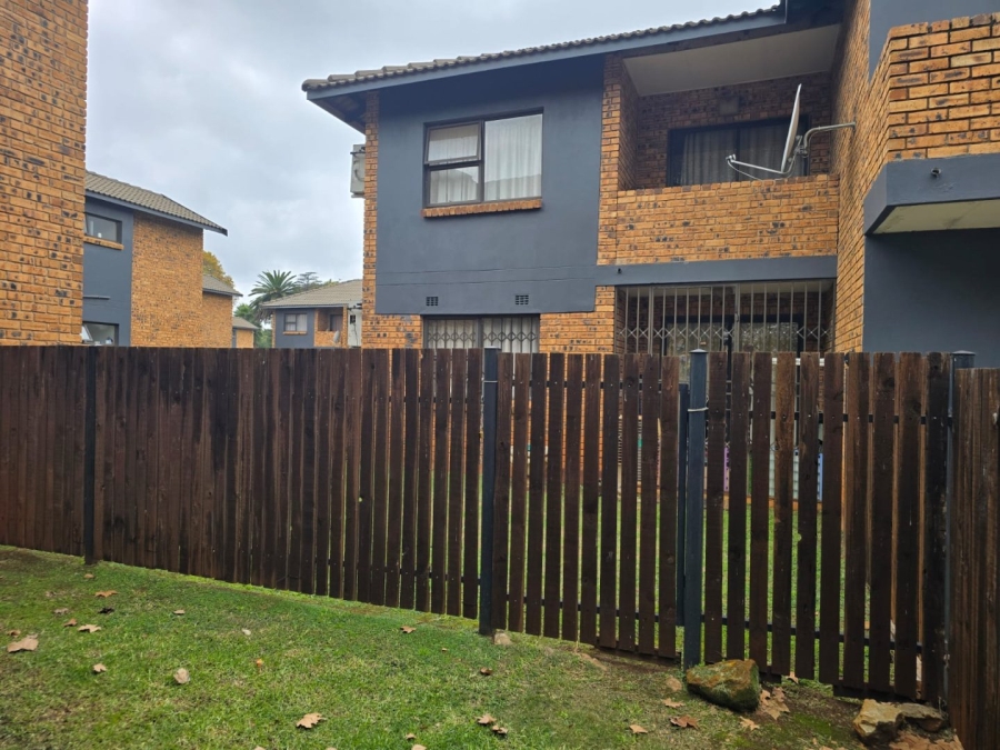 2 Bedroom Property for Sale in Comet Gauteng