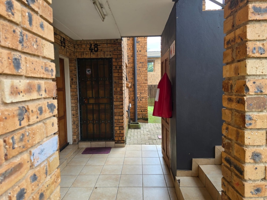 2 Bedroom Property for Sale in Comet Gauteng