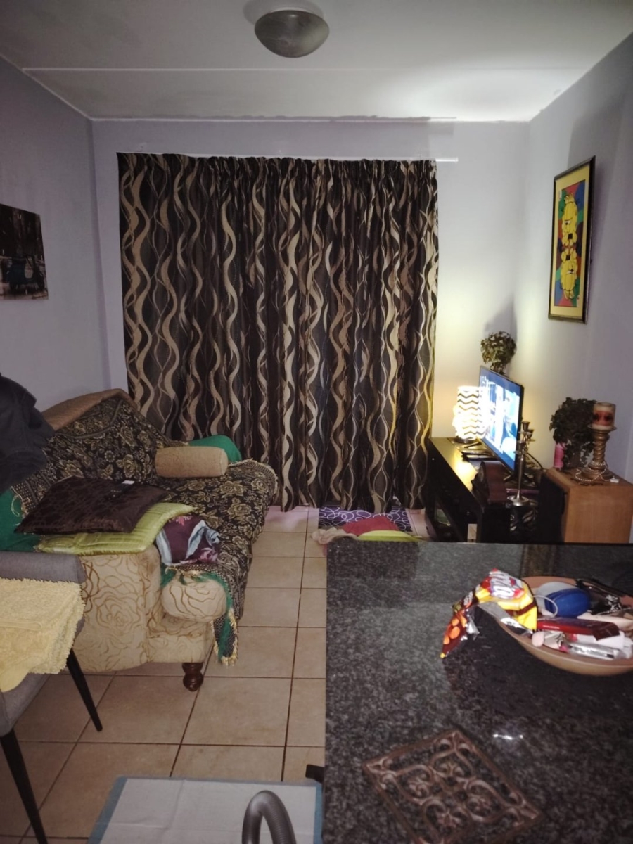 2 Bedroom Property for Sale in Comet Gauteng