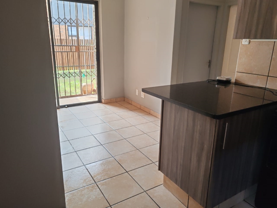 2 Bedroom Property for Sale in Comet Gauteng