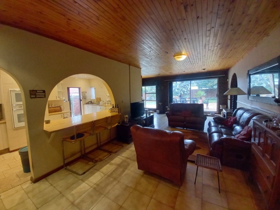 3 Bedroom Property for Sale in Monument Park Gauteng