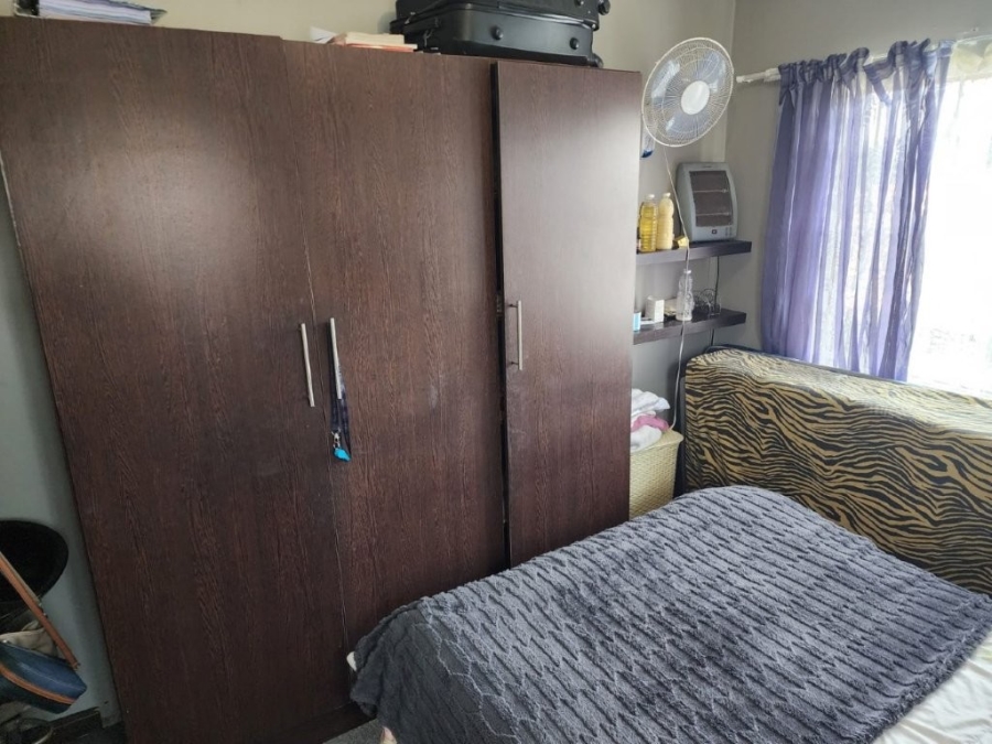 2 Bedroom Property for Sale in Glen Marais Gauteng