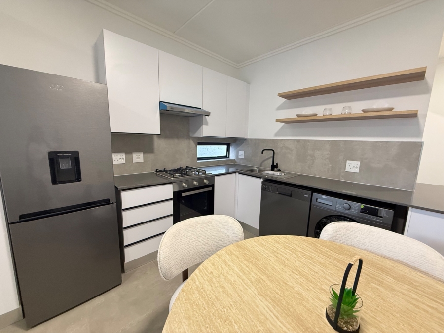 To Let 1 Bedroom Property for Rent in Fourways Gauteng