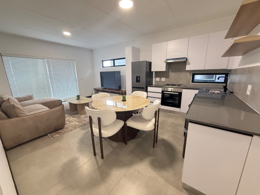 To Let 1 Bedroom Property for Rent in Fourways Gauteng