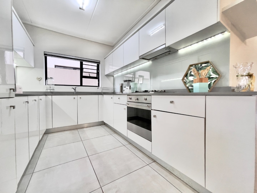 3 Bedroom Property for Sale in The Polofields Gauteng