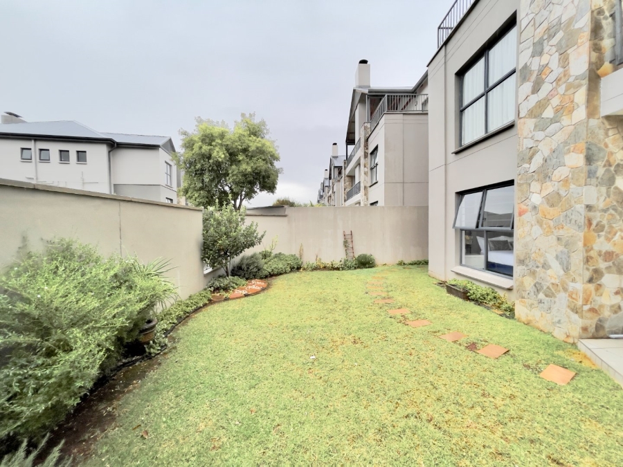3 Bedroom Property for Sale in The Polofields Gauteng