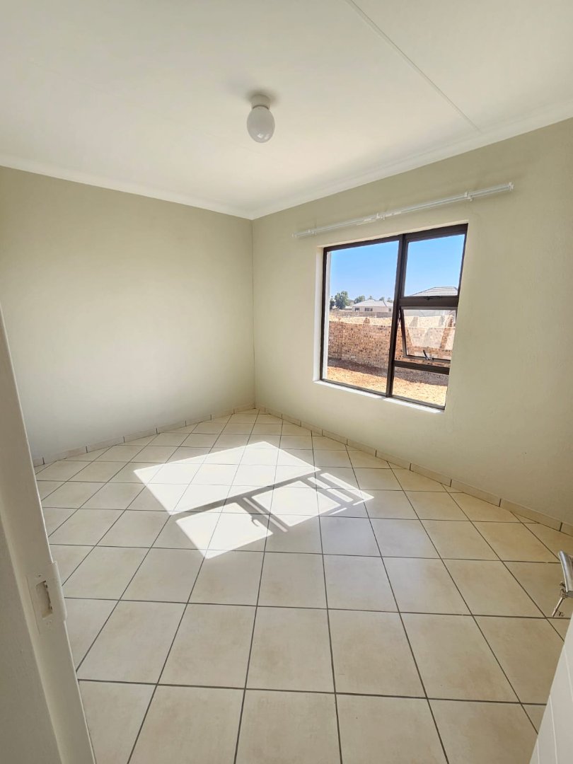3 Bedroom Property for Sale in Crystal Park Gauteng