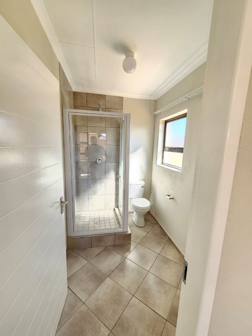 3 Bedroom Property for Sale in Crystal Park Gauteng