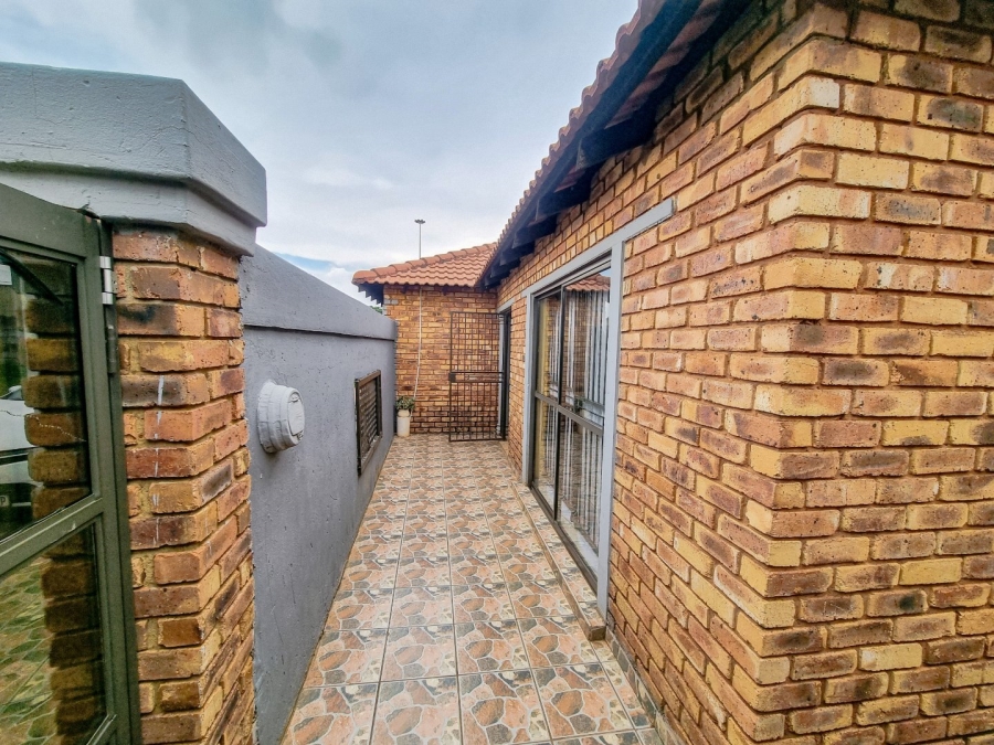 3 Bedroom Property for Sale in Tsakane Ext 8 Gauteng