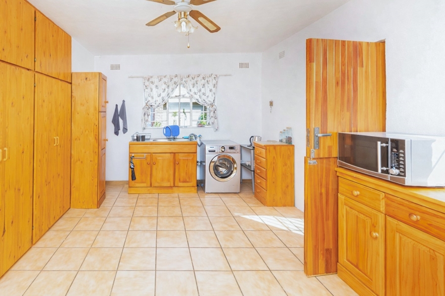  Bedroom Property for Sale in Farmall A H Gauteng
