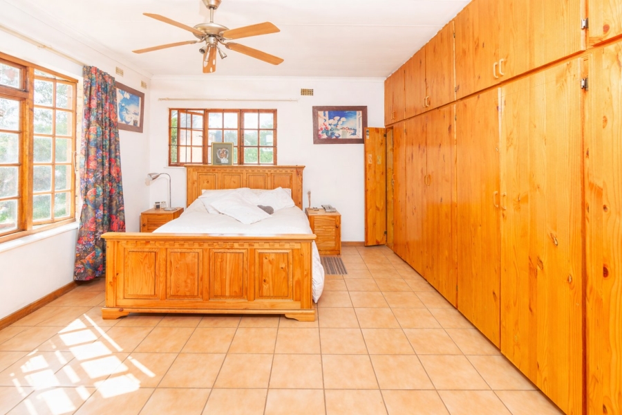  Bedroom Property for Sale in Farmall A H Gauteng