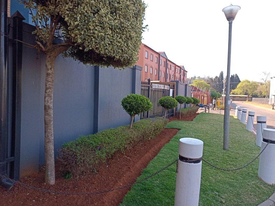 1 Bedroom Property for Sale in Riviera Gauteng