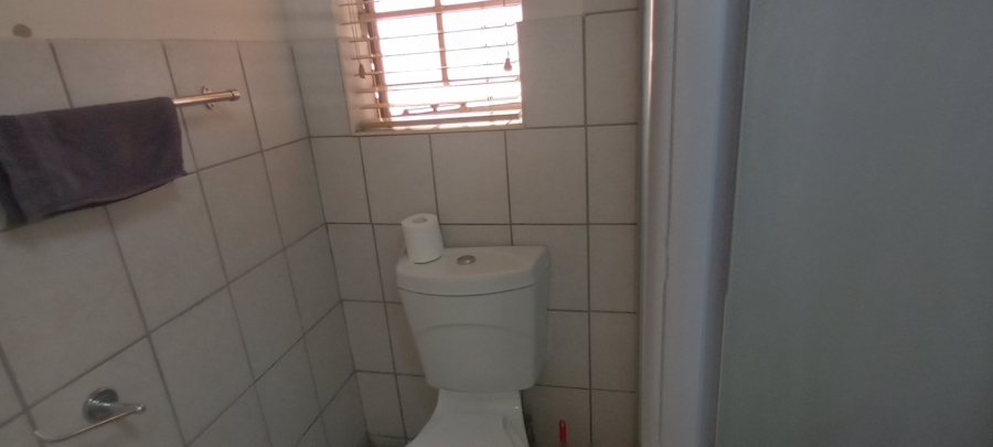 1 Bedroom Property for Sale in Riviera Gauteng