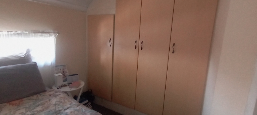 1 Bedroom Property for Sale in Riviera Gauteng