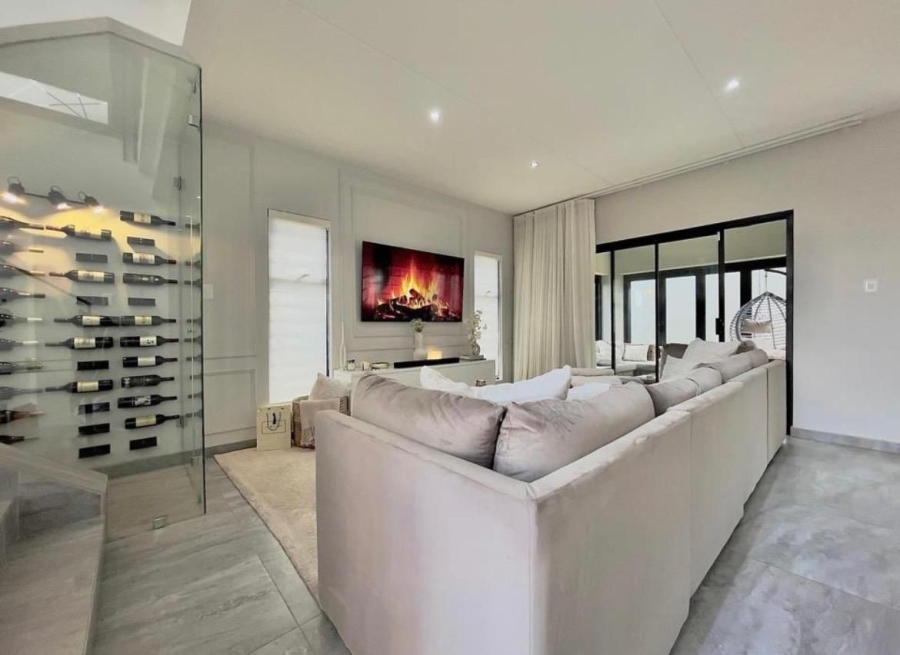 3 Bedroom Property for Sale in Carlswald Gauteng