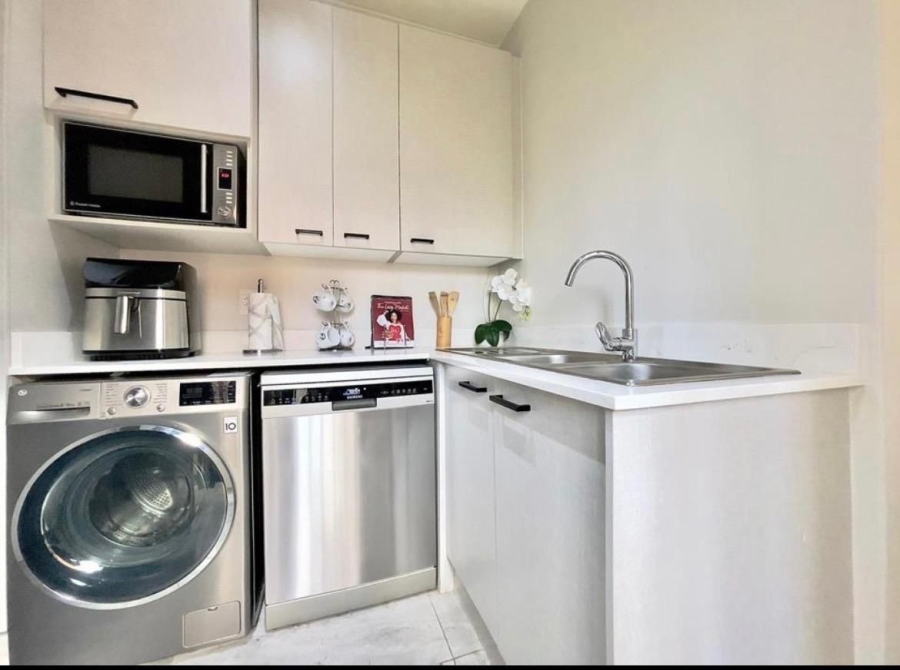 3 Bedroom Property for Sale in Carlswald Gauteng