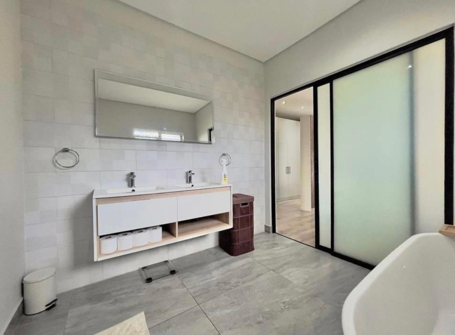 3 Bedroom Property for Sale in Carlswald Gauteng