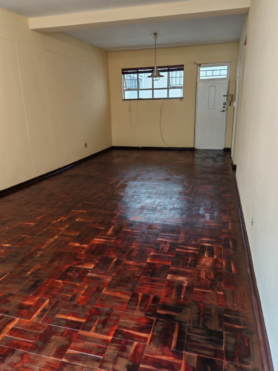 To Let 2 Bedroom Property for Rent in Rosebank Gauteng
