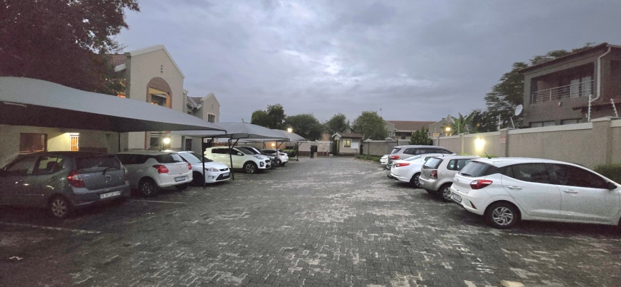 2 Bedroom Property for Sale in Meyersdal Gauteng
